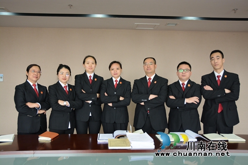 春节期间 江阳法院刑庭依旧活跃在审判战线上(图1) 春节期间 江阳法院刑庭依旧活跃在审判战线上(图1)