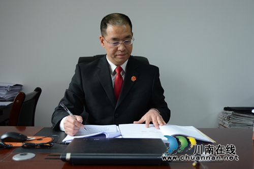 春节期间 江阳法院刑庭依旧活跃在审判战线上(图4) 春节期间 江阳法院刑庭依旧活跃在审判战线上(图4)