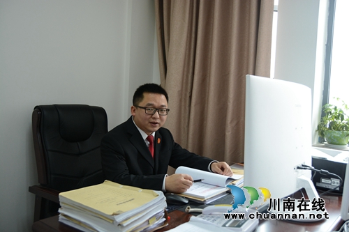 春节期间 江阳法院刑庭依旧活跃在审判战线上(图7) 春节期间 江阳法院刑庭依旧活跃在审判战线上(图7)