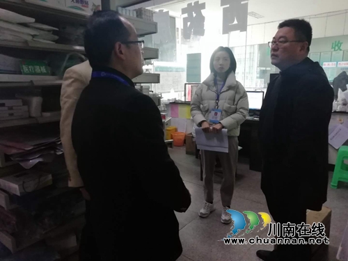 泸县立石镇多部门联合开展食品药品安全检查(图1)