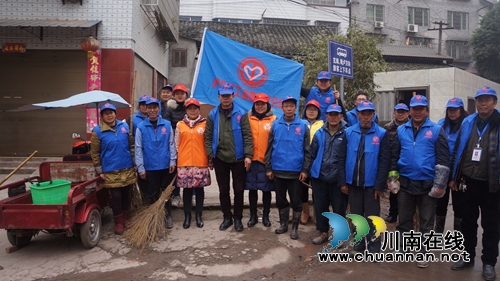 泸县立石镇开展春季爱国卫生运动(图1)
