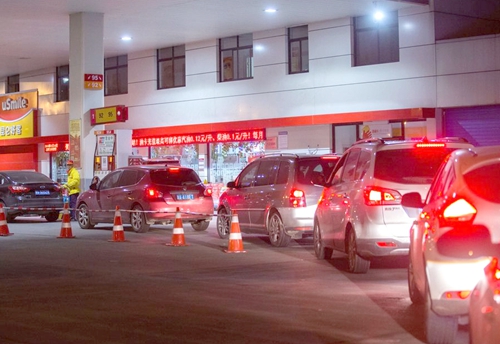 天伦之夜&nbsp;坚守岗位；团圆之时&nbsp;护佑万家(图3)