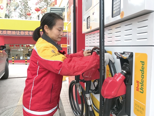 天伦之夜&nbsp;坚守岗位；团圆之时&nbsp;护佑万家(图5)