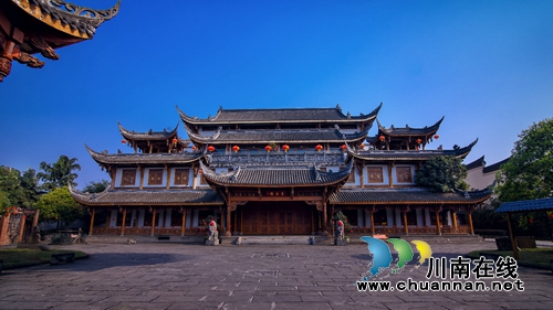 这个泸州人太牛!被提名2018中国酒业功勋人物(图4) 这个泸州人太牛!被提名2018中国酒业功勋人物(图4)