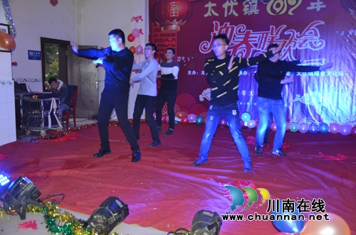泸县太伏镇举办2019年迎春联欢会(图4)