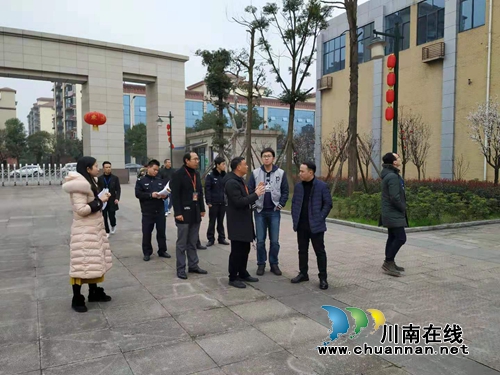 江阳区张坝街道到学校进行安全检查(图1) 江阳区张坝街道到学校进行安全检查(图1)
