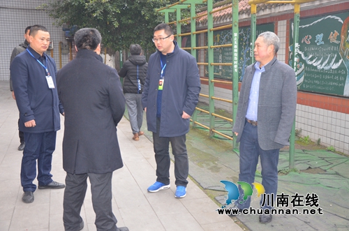 泸县太伏镇开展春期学校安全大检查(图7)