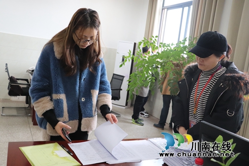 江阳区教育局到张坝街道学校督查工作(图1)