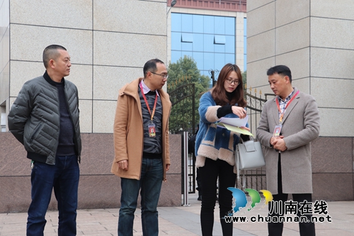 江阳区教育局到张坝街道学校督查工作(图2)