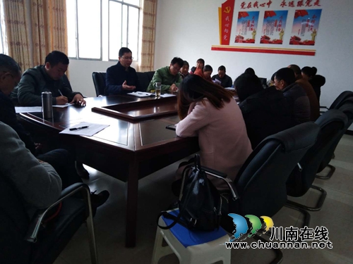 泸县立石镇召开城乡居民医保政策“走村入户”集中宣讲会(图1) 泸县立石镇召开城乡居民医保政策“走村入户”集中宣讲会(图1)