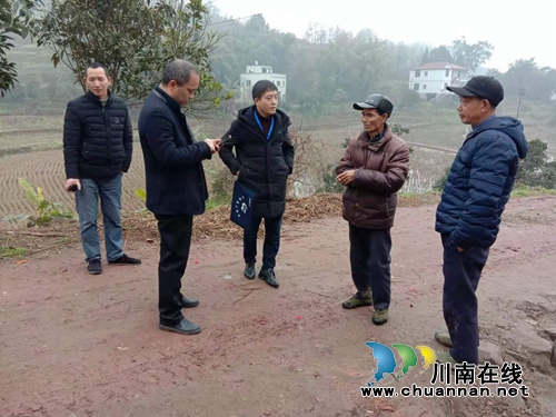 泸县太伏镇深入开展“走服引”主题活动(图3) 泸县太伏镇深入开展“走服引”主题活动(图3)