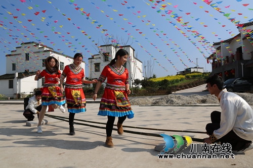 泸县举办“流连谭坝&nbsp;梦里乡村”文化体验活动(图2)