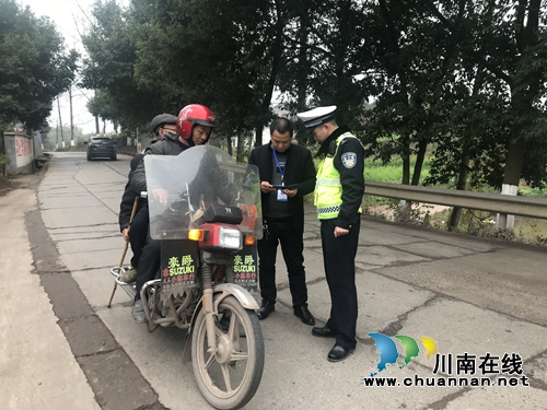 泸县立石镇开展“五统一、五联动”交通执法检查(图1)
