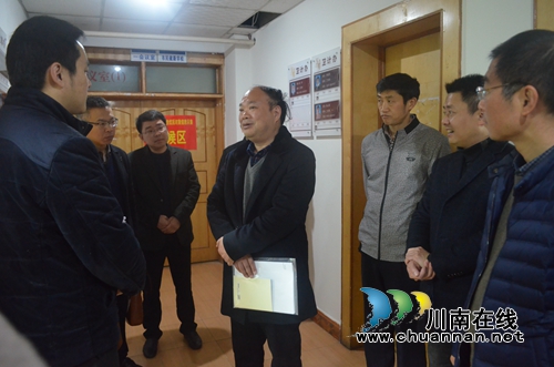 省调研组调研玉蟾街道退役军人信息录入工作(图2)