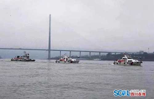 泸州：水上也划“双实线”&nbsp;违规最高将被罚1万(图1)