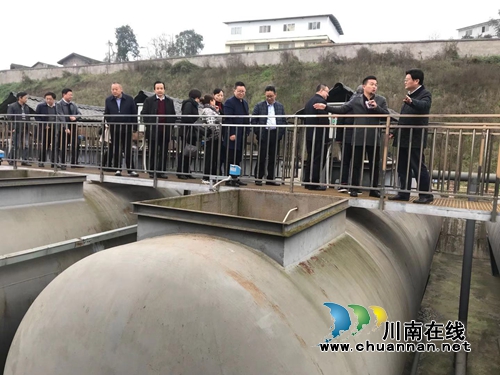 泸州市政协到合江县视察赤水河流域生态保护和绿色发展工作(图2) 泸州市政协到合江县视察赤水河流域生态保护和绿色发展工作(图2)