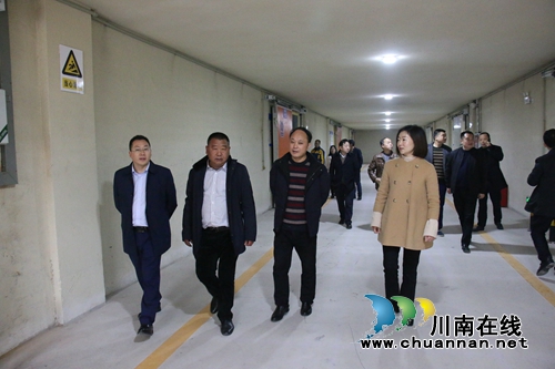 省农业农村厅到泸县潮河镇调研农产品冷链物流体系建设工作(图2) 省农业农村厅到泸县潮河镇调研农产品冷链物流体系建设工作(图2)