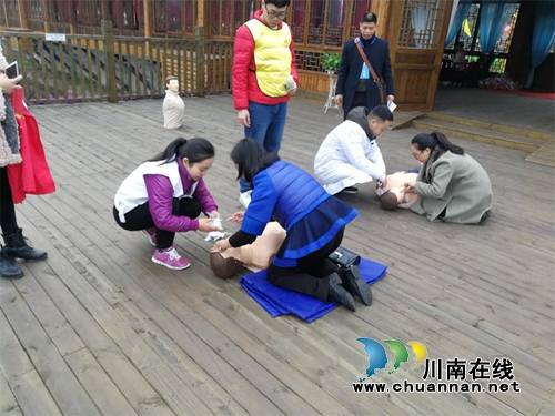 纳溪区红十字会举办急救知识培训(图2) 纳溪区红十字会举办急救知识培训(图2)