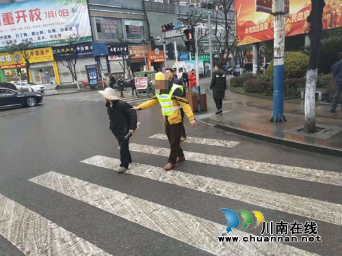 宜宾筠连交警大队开展“两个教育”深度体验活动(图3)