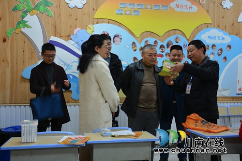 泸州市委组织部到叙永县开展“酒城先锋五大攻坚计划”专项调研(图5) 泸州市委组织部到叙永县开展“酒城先锋五大攻坚计划”专项调研(图5)