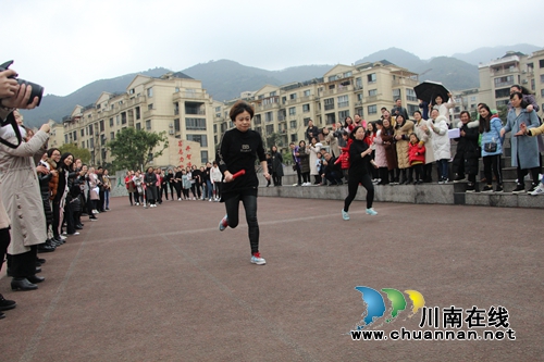 叙永县叙永镇中心校庆祝“三八”妇女节活动精彩纷呈(图6)