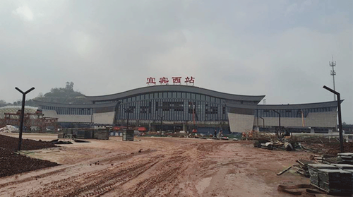 成贵铁路乐山至兴文段进入运行试验阶段(图1)