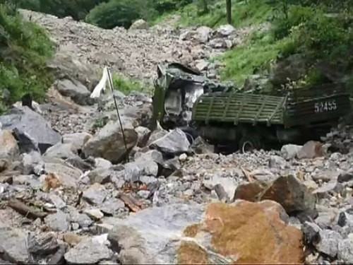 爸爸牺牲10年 自贡母亲瞒了孩子10年……(图8) 爸爸牺牲10年 自贡母亲瞒了孩子10年……(图8)