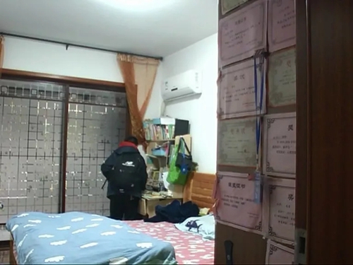 爸爸牺牲10年 自贡母亲瞒了孩子10年……(图14) 爸爸牺牲10年 自贡母亲瞒了孩子10年……(图14)