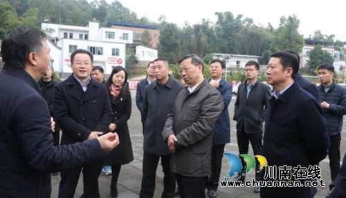 省自然资源厅厅长孙建军到泸县调研指导农村土地制度改革三项试点工作(图1)