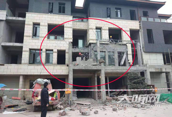 明确时间表 泸州这些小区违建将全部拆除(图1) 明确时间表 泸州这些小区违建将全部拆除(图1)