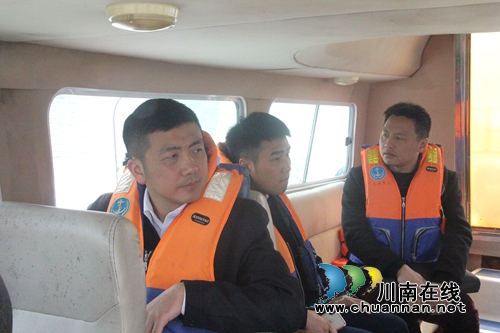 肖刚率队到泸县海潮镇督导环保河长制工作(图1)