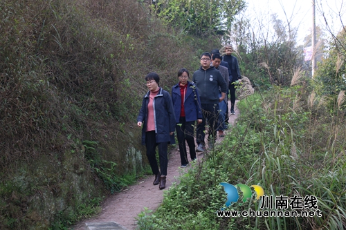 陈佳督导怀安河流域河长制及水域安全工作(图3) 陈佳督导怀安河流域河长制及水域安全工作(图3)