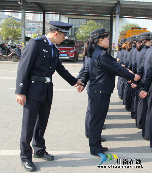 泸县综合行政执法局开展“强转树”集中学习训练(图9)