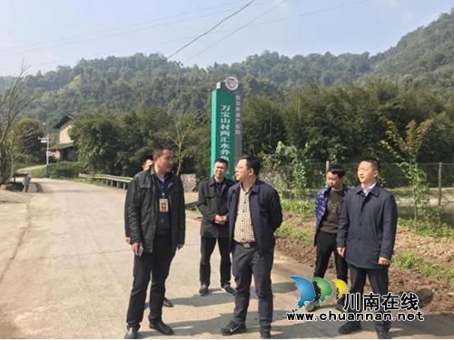 陈棋楠深入合江县榕右乡开展调研(图1)