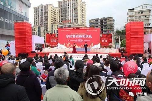 第四届“好舌头”大赛 泸州帅哥“喝”走3万(图8) 第四届“好舌头”大赛 泸州帅哥“喝”走3万(图8)