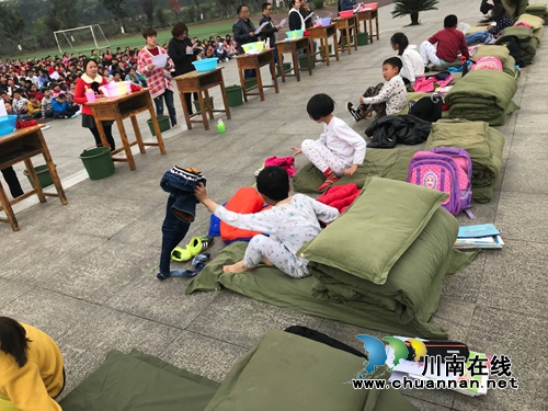 宜宾南溪区罗龙实验小学开展第三届生活技能比赛(图5)