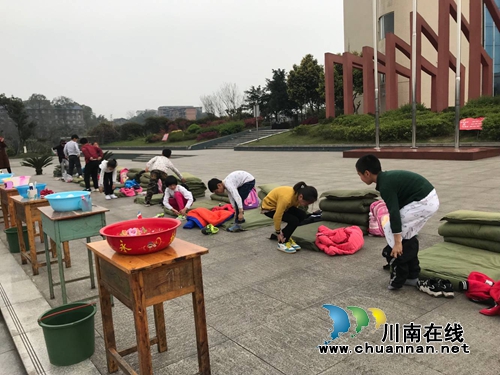 宜宾南溪区罗龙实验小学开展第三届生活技能比赛(图4)