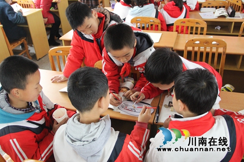 泸县太伏镇开展小学心理健康展评课活动(图1)