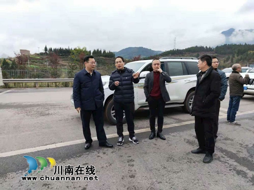 李万忠陈廷俊率队检查古蔺县古蔺镇非洲猪瘟防控工作(图1)