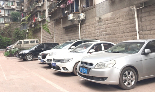 外来车辆进小区&nbsp;是否收费谁说了算？(图6)