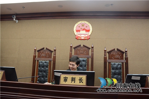 好激动！50余名同学在江阳法院“客串”法官(图11)