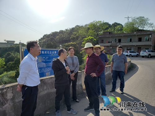 水利部到泸县潮河镇督导水库安全工作(图1)