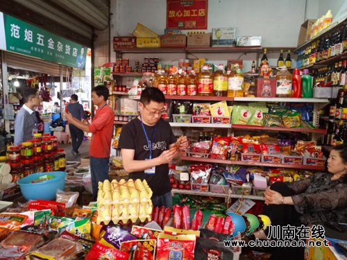 龙马潭区罗汉街道：积极开展食品安全专项检查工作(图1)