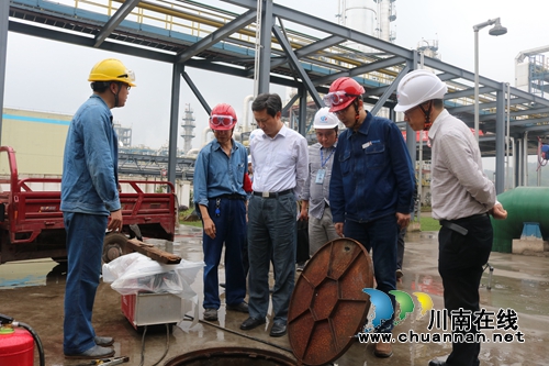 泸州市应急管理局到合江县开展危化品专项执法检查(图1)