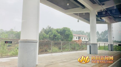 不到两小时！高铁从成都东站到宜宾西站(图4)