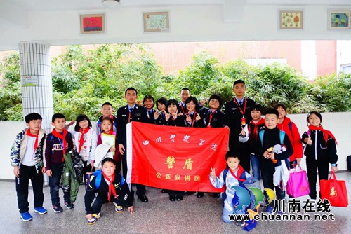 天热了&nbsp;四川警盾公益宣讲团防溺水宣讲火了！(图1)