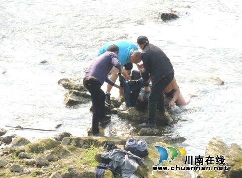 泸县职工跳江救人获万元奖励&nbsp;转手捐给被救者(图1)