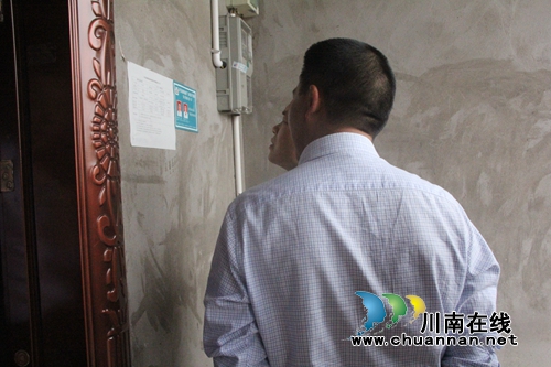 张福荣到泸县海潮镇督导脱贫攻坚及民宗工作(图2)