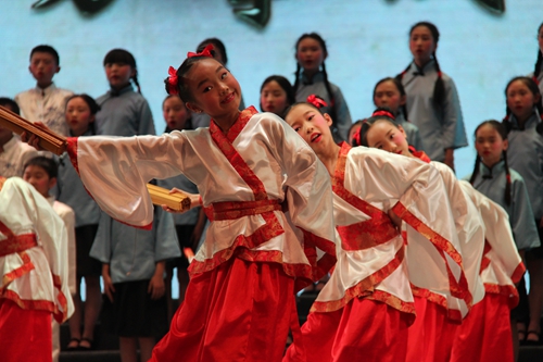 书香酒城：文墨筑城培文化之花&nbsp;(图11)