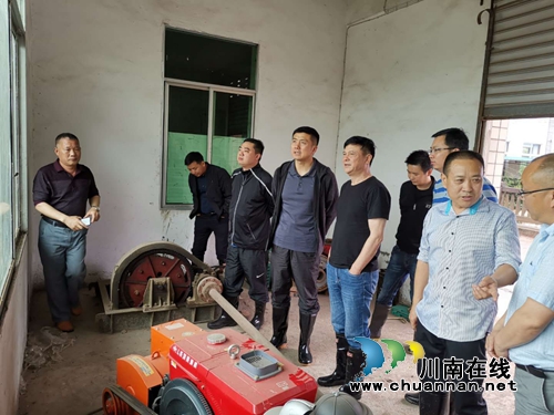 肖刚到泸县立石镇灾害一线指导抗洪救灾工作(图2)